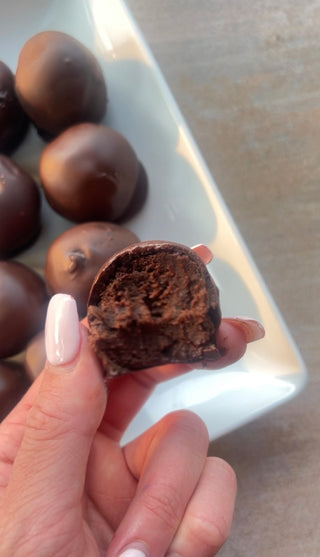 3 Ingredient Chocolate Truffles